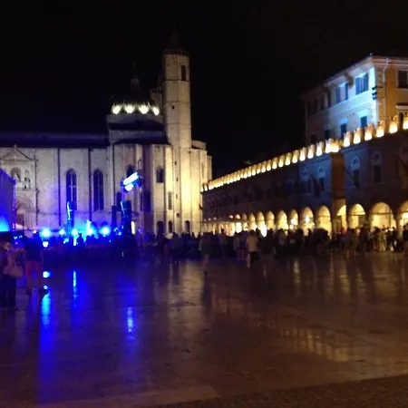 Mosca Bianca Couette-café Ascoli Piceno